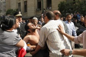 Egypt-04-15-10-jensen-cairo-protests-EDIT
