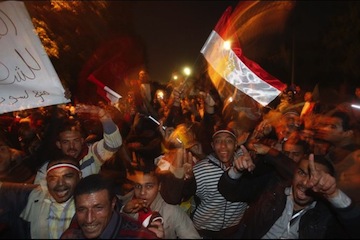 egypt-mubarak-falls-2011-02-11