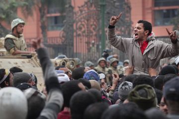 Egypt-Tahrir-protests-2011-2-5