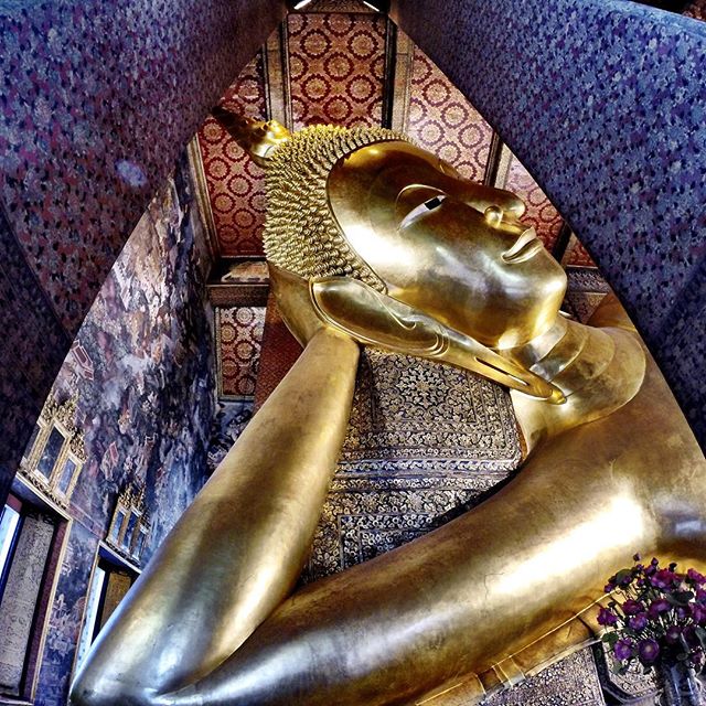 Wat Pho: Bangkok's oldest and largest temple. The reclining #buddha here is 46 meters long and 15 meters tall. #Bangkok #Thailand #travel #watpho #wat #temple