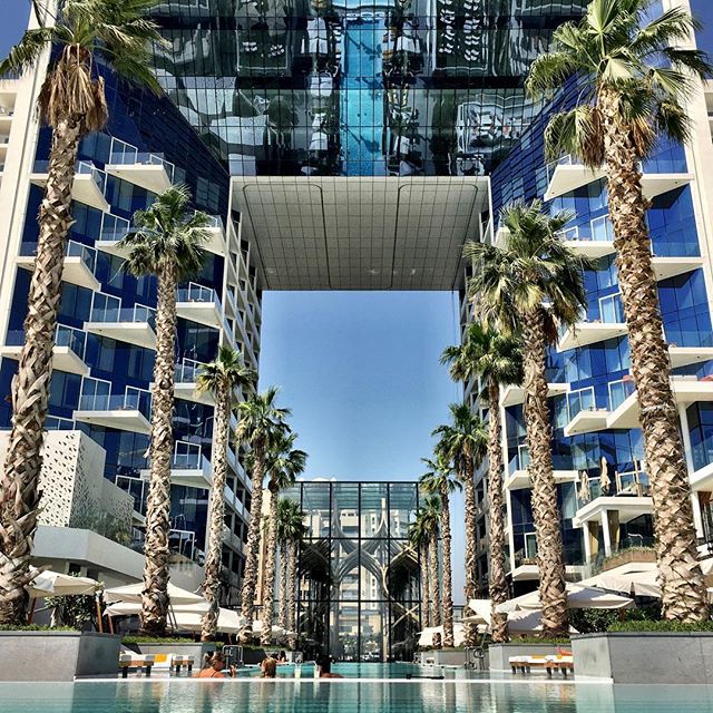 Dubai's newest luxury hotel with a $1 billion price tag, the Viceroy Palm Jumeirah. #dubai #uae #hotel