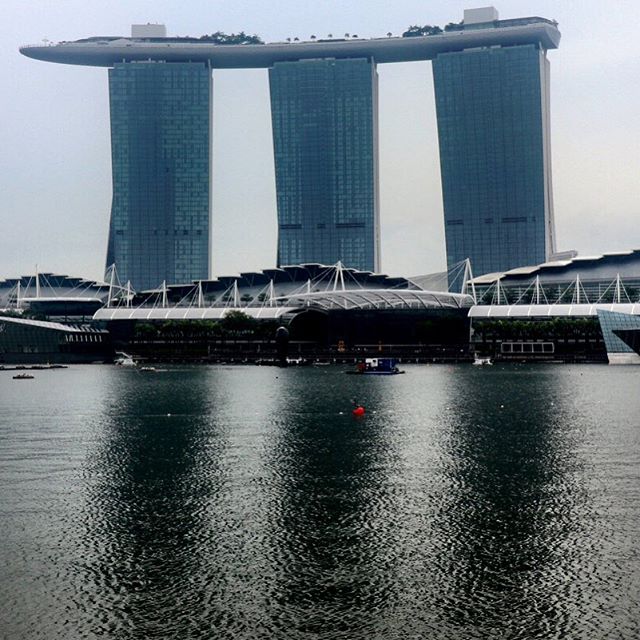 Singapore's landmark Marina Bay Sands, the second most expensive building in the world in terms of construction cost (over $5 billion) #singapore #architecture
